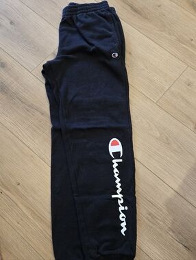 🫣Champion Black Joggers with White & Red Logo